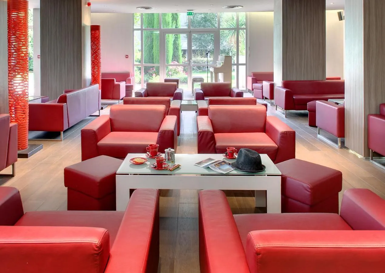 Hotel Alba Lourdes 4*,